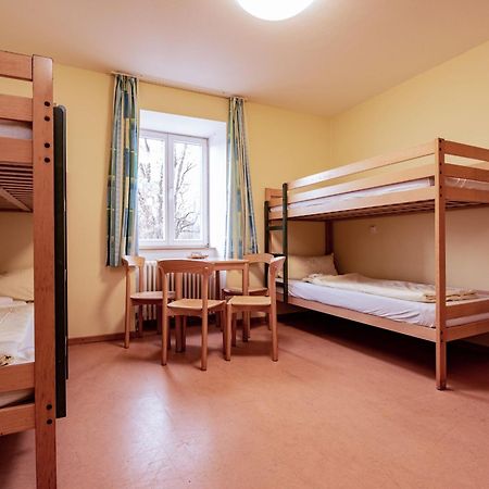 Jugendherberge Bad Homburg باد هومبرغ فور دير هوه المظهر الخارجي الصورة