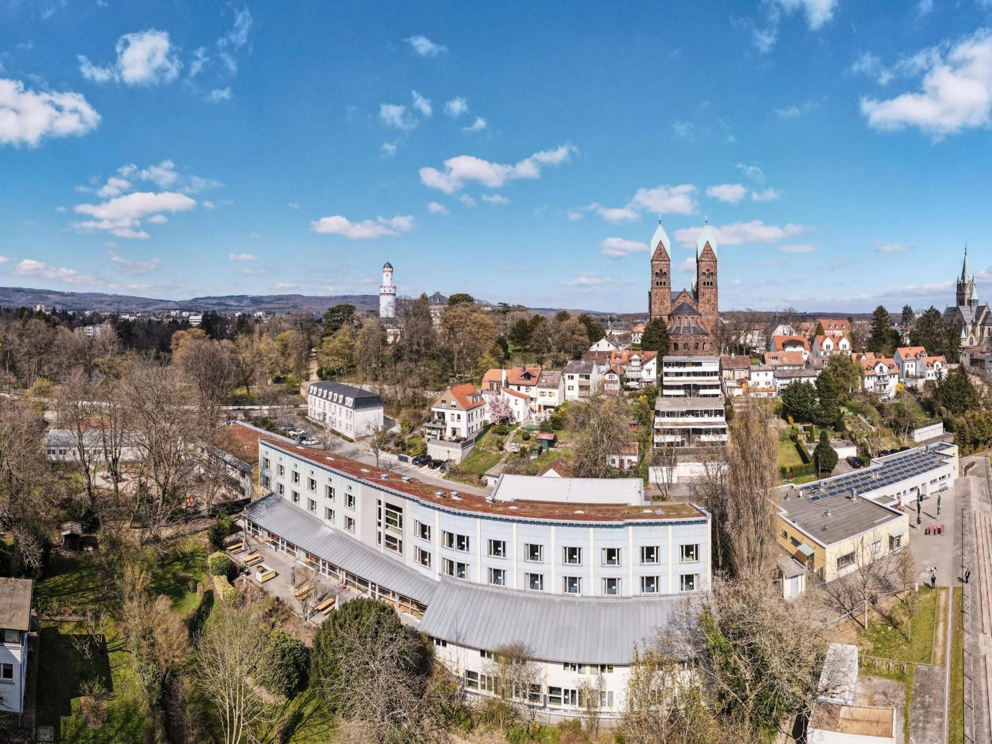 Jugendherberge Bad Homburg باد هومبرغ فور دير هوه المظهر الخارجي الصورة